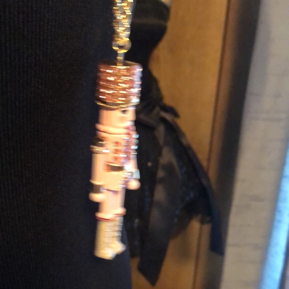 NWT Sparkly Rhinestone Betsey Johnson Pink Nutcracker Necklace - Picture 7 of 14